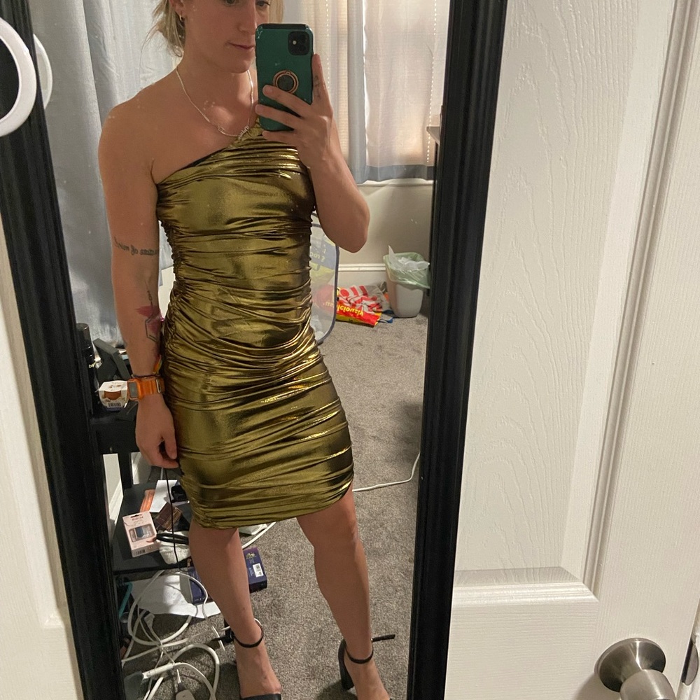 Gold dress perfect for new years